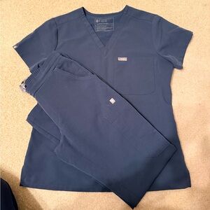 Figs Navy Blue Scrub Set